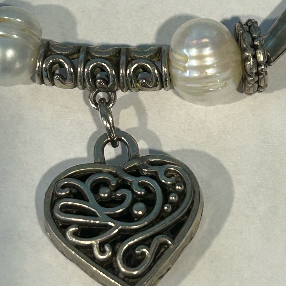 Brighton Pearl Spacer Silver Tone Stretch Heart Toggle Bracelet - Picture 5 of 7
